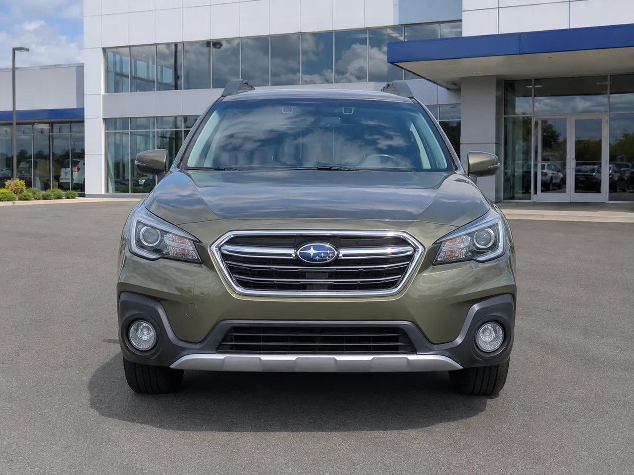 2019 Subaru Outback Touring - Photo 2